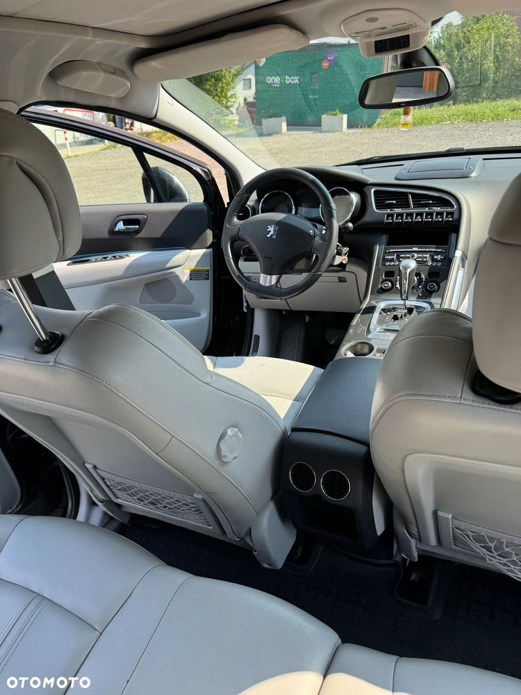 Peugeot 3008 1.6 Allure - 11