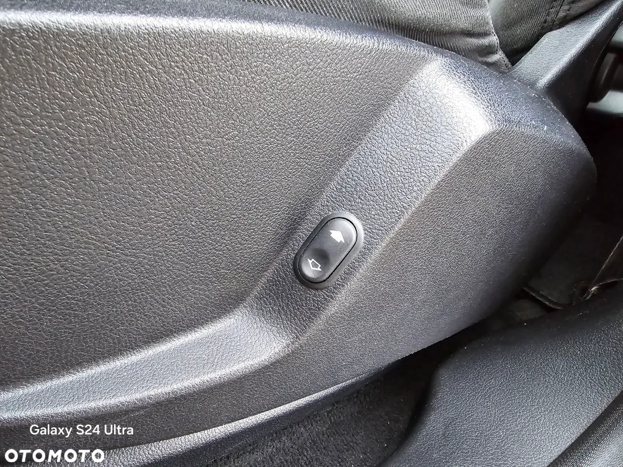 Ford S-Max 2.0 TDCi DPF Titanium - 40