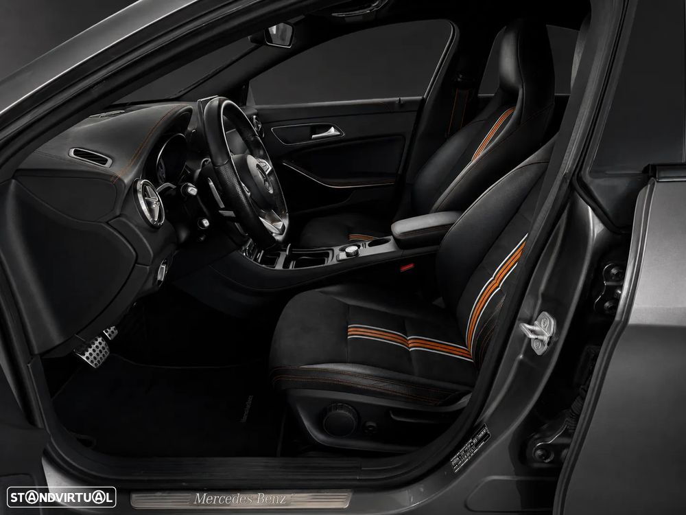 Mercedes-Benz CLA 220 (CDI) d 4Matic 7G-DCT Orange Art Edition - 13