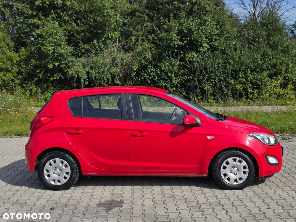 Hyundai i20 1.1 CRDi Comfort - 4