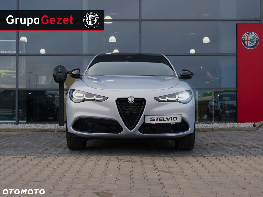 Alfa Romeo Stelvio - 19