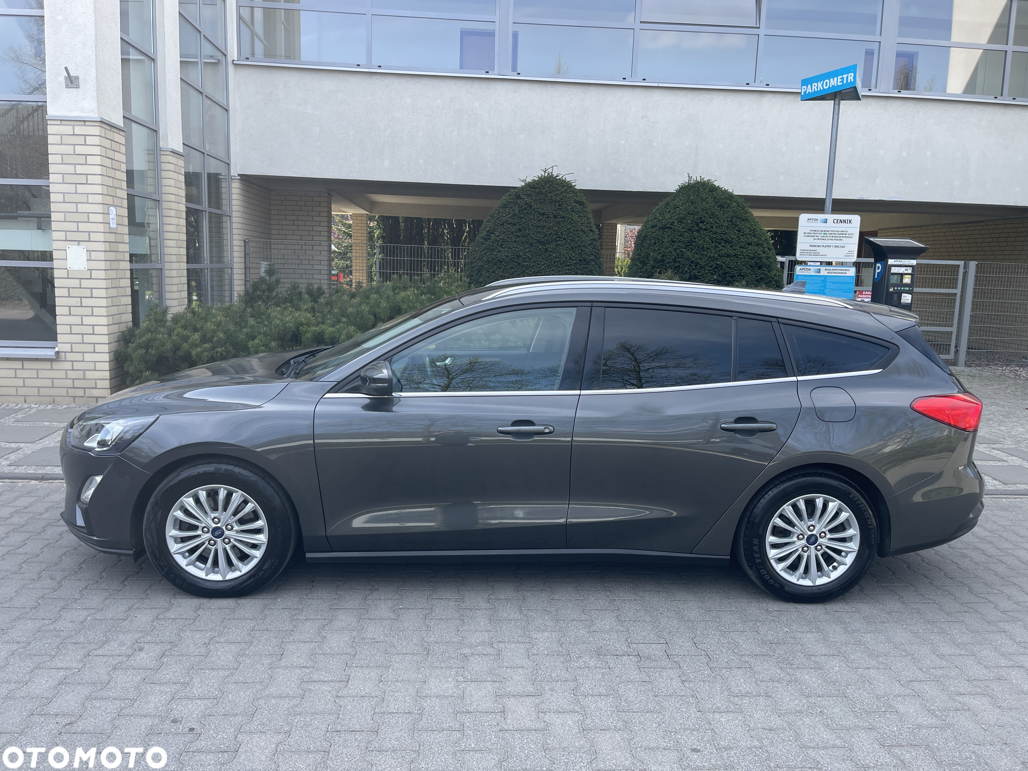 Ford Focus - 12