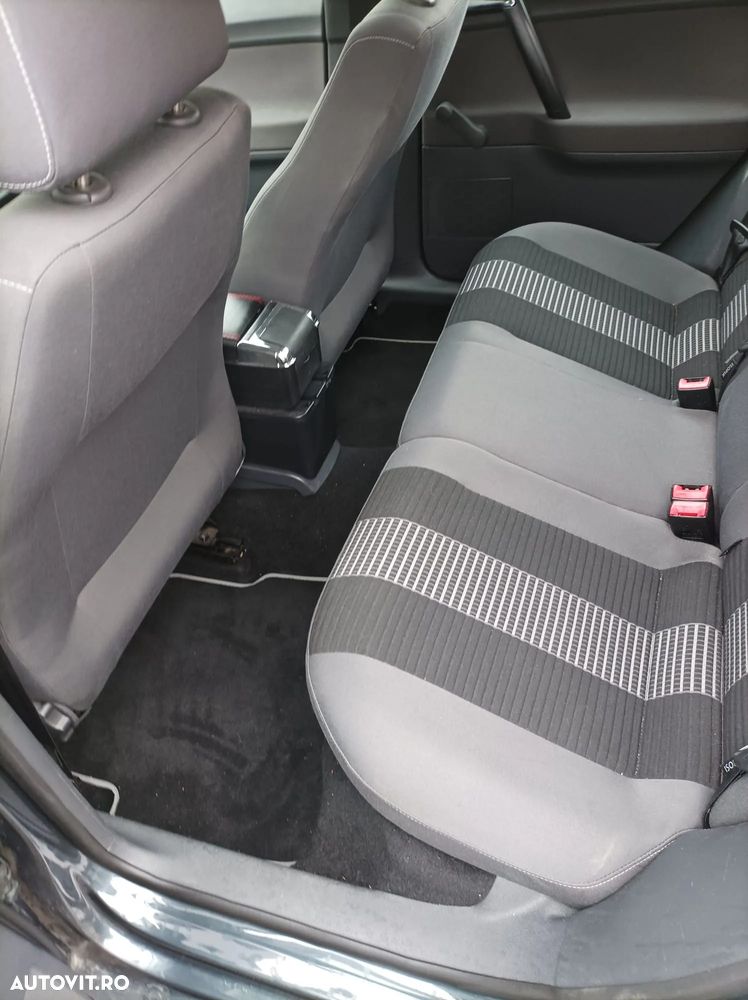 Volkswagen Polo 1.2 Attractive - 5