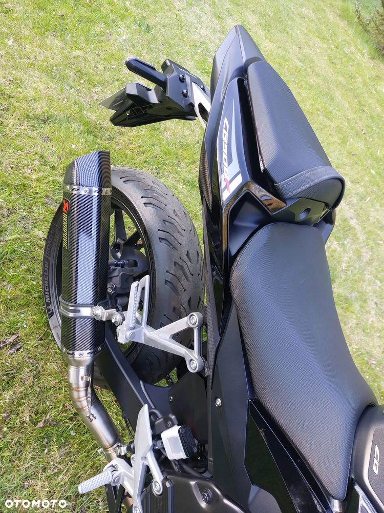 Honda CB - 11