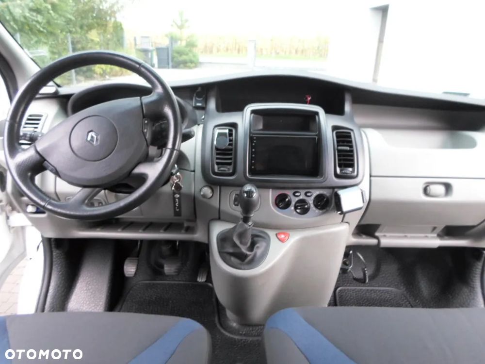 Renault Trafic - 9