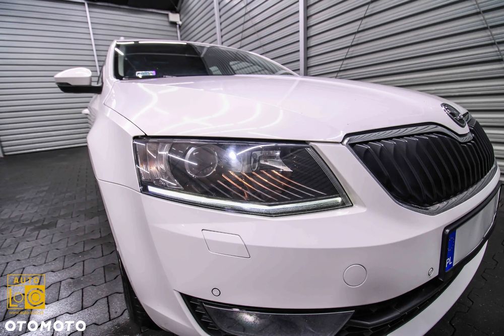 Skoda Octavia 1.6 TDI 4x4 Elegance - 32
