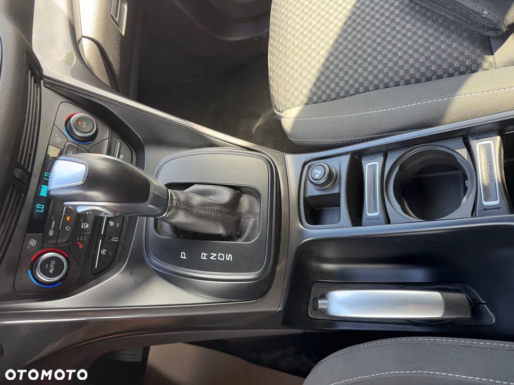 Ford C-MAX 1.5 EcoBoost Start-Stop-System Sport - 32