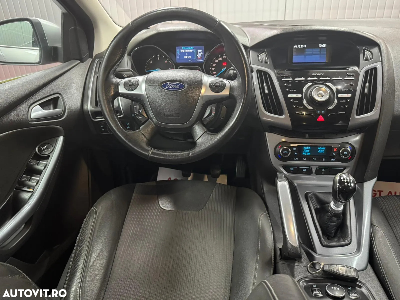Ford Focus - 8