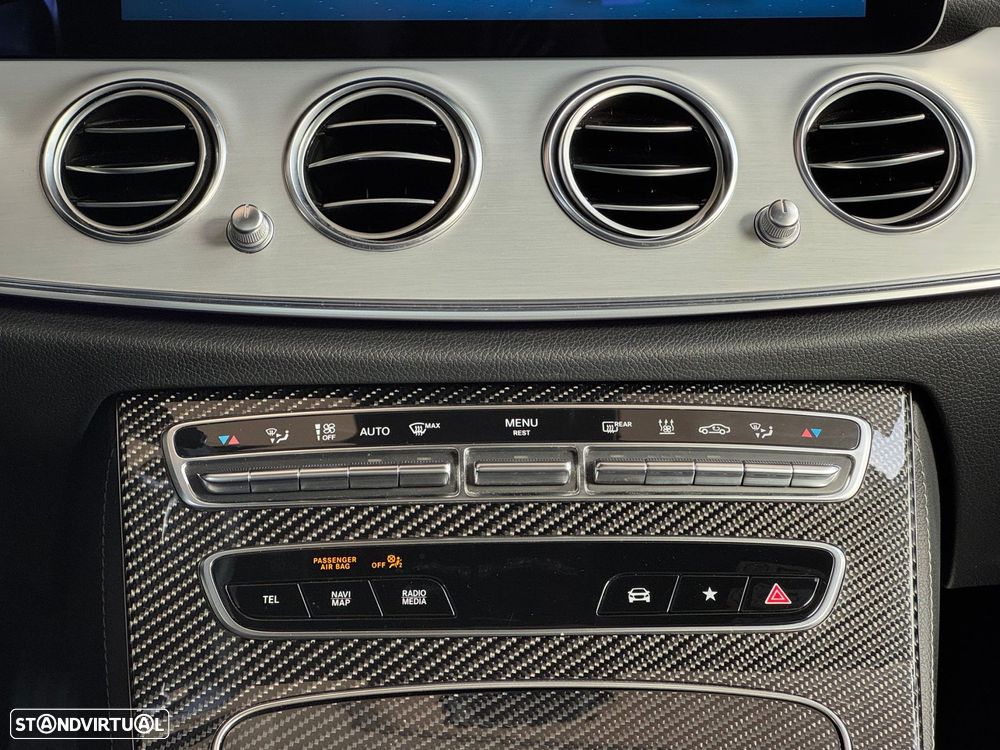 Mercedes-Benz E 300 de Avantgarde 4Matic - 17