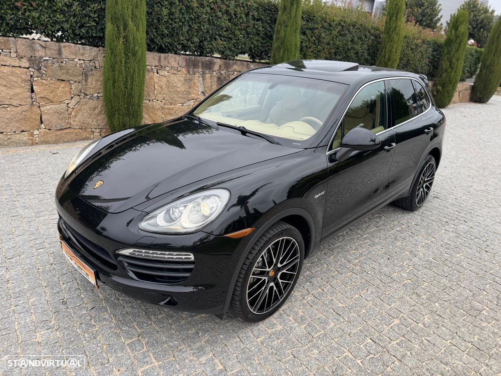 Porsche Cayenne S - 3