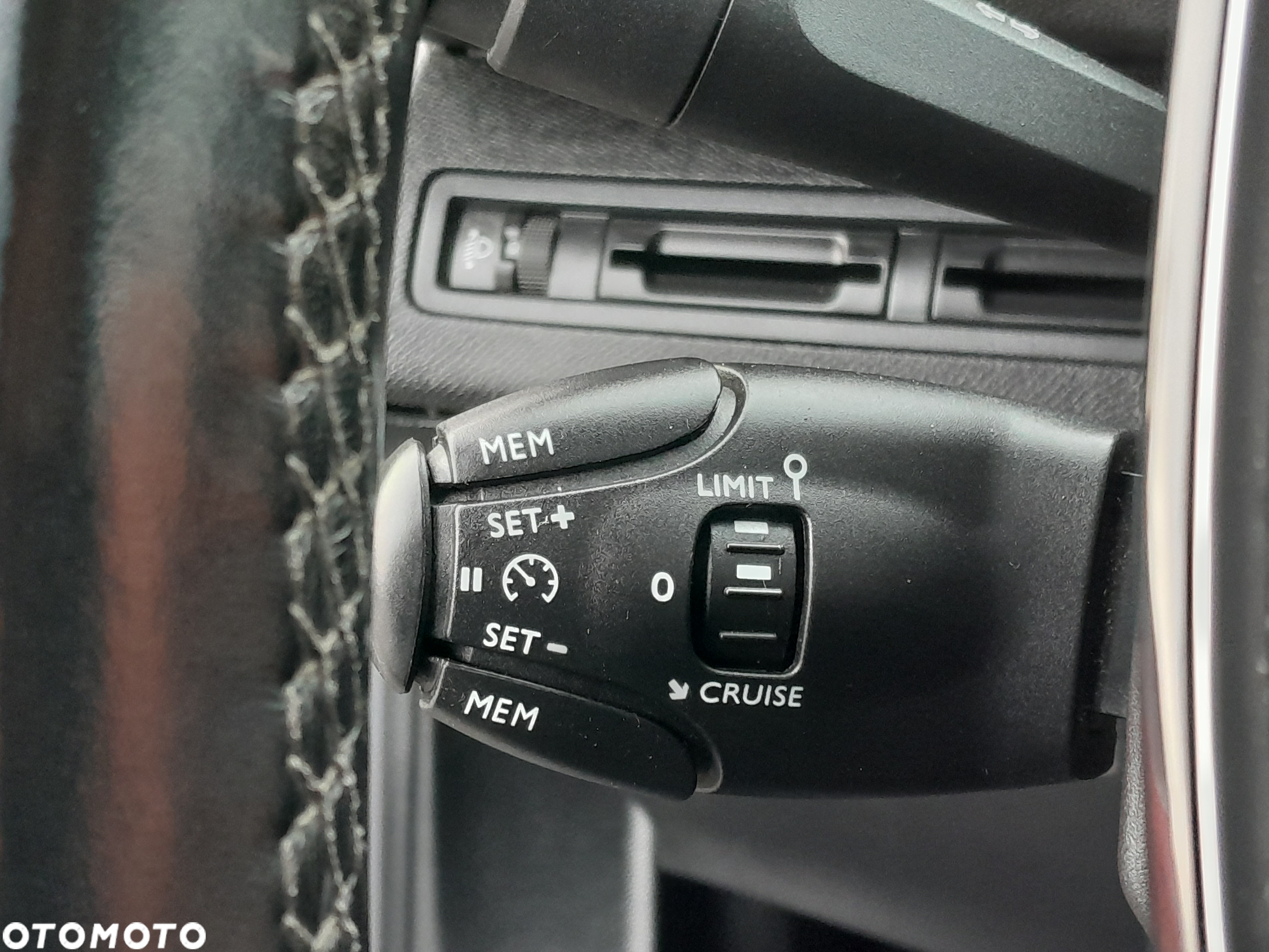 Peugeot 5008 2.0 BlueHDi Active 7os - 9