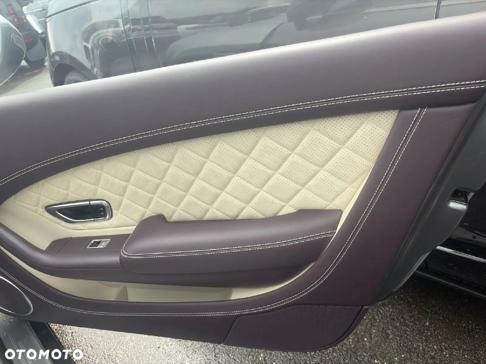 Bentley Continental GT - 13