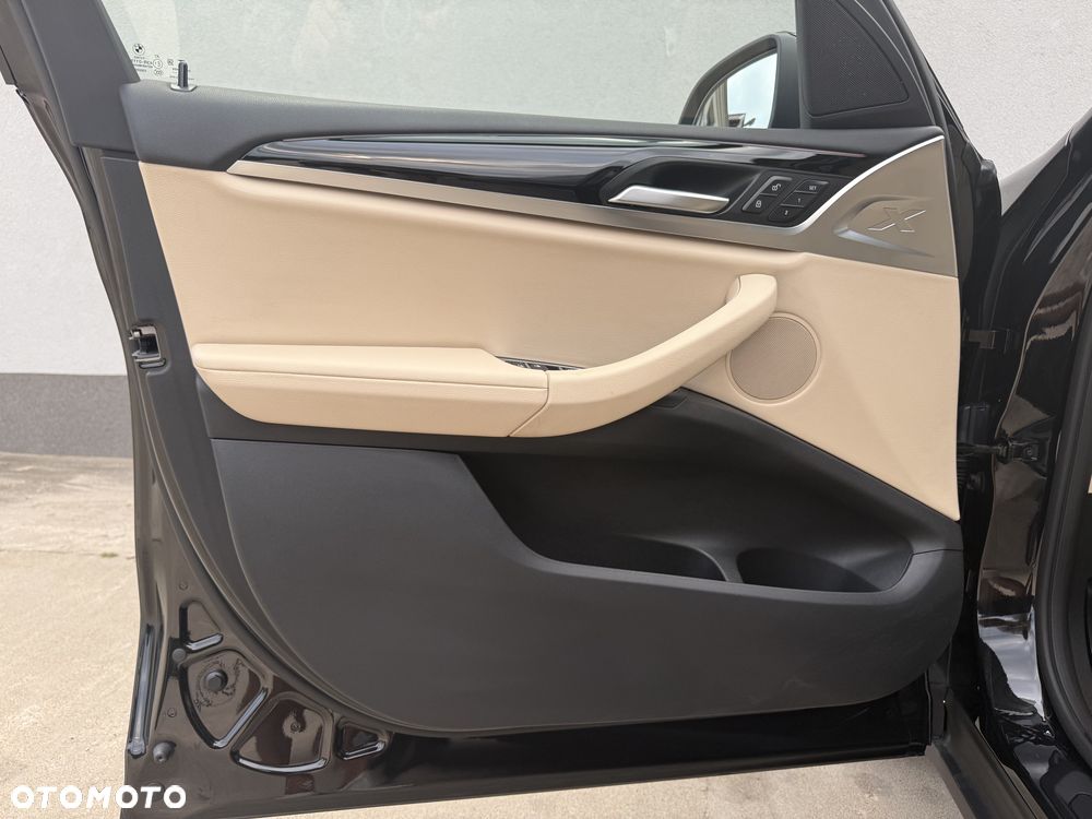 BMW X3 xDrive30i mHEV - 13