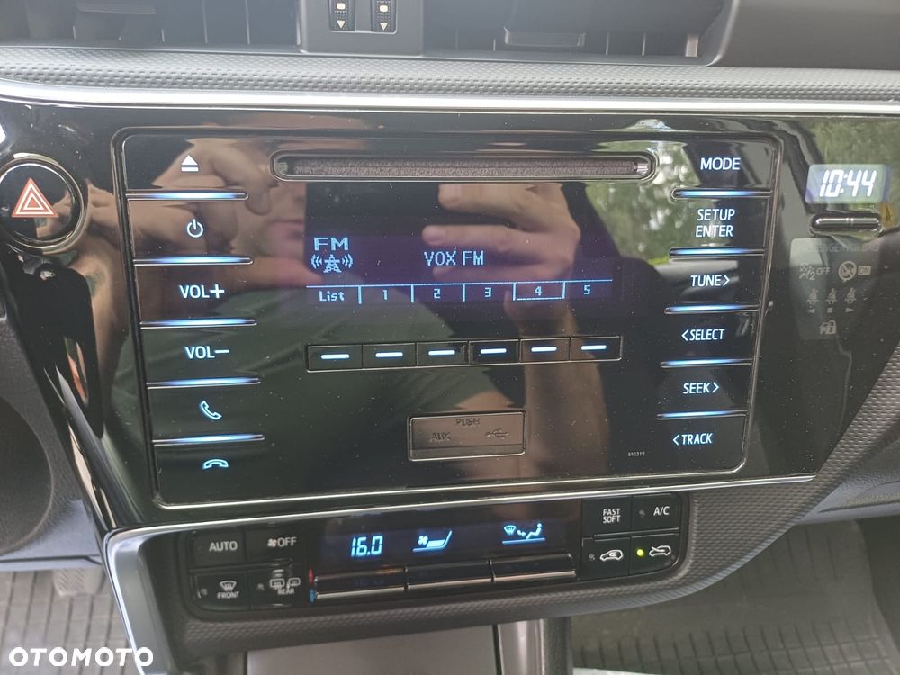 Toyota Auris 1.33 VVT-i Active - 10