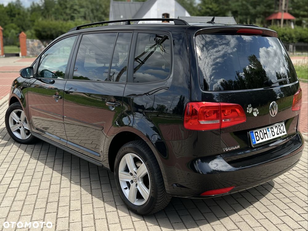 Volkswagen Touran - 6