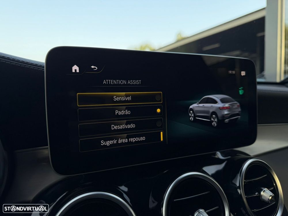 Mercedes-Benz GLC 300 e Coupé 4Matic - 55