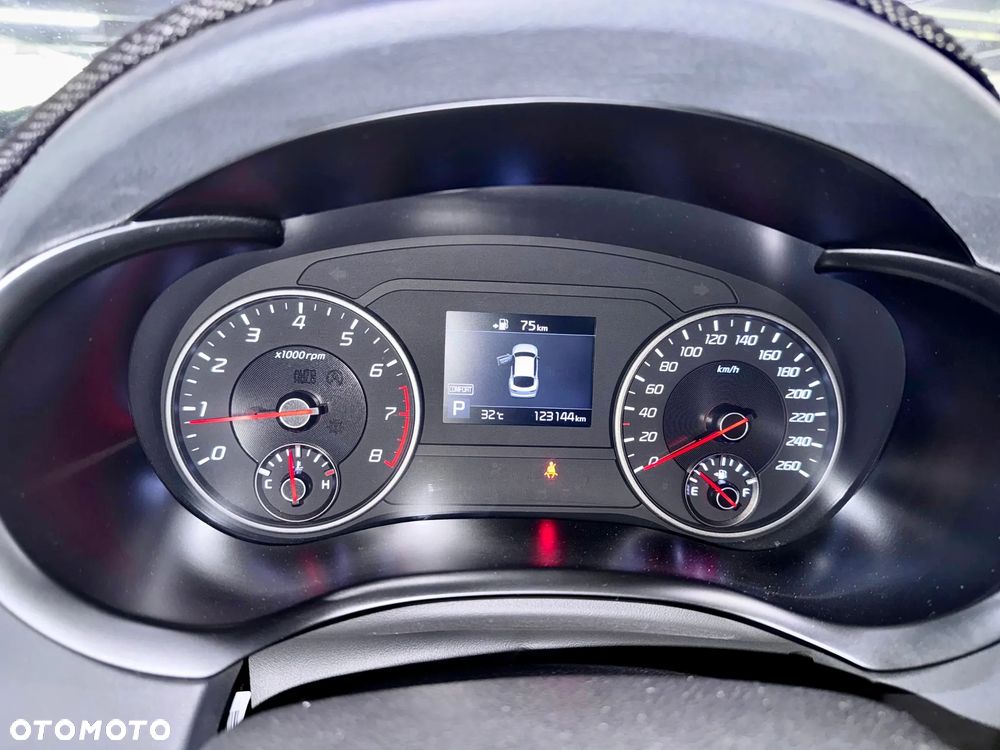 Kia Stinger 2.0 T-GDI GT Line - 11