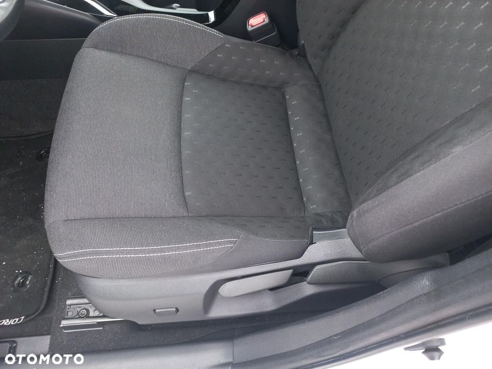 Toyota Corolla 1.8 Hybrid Comfort - 9
