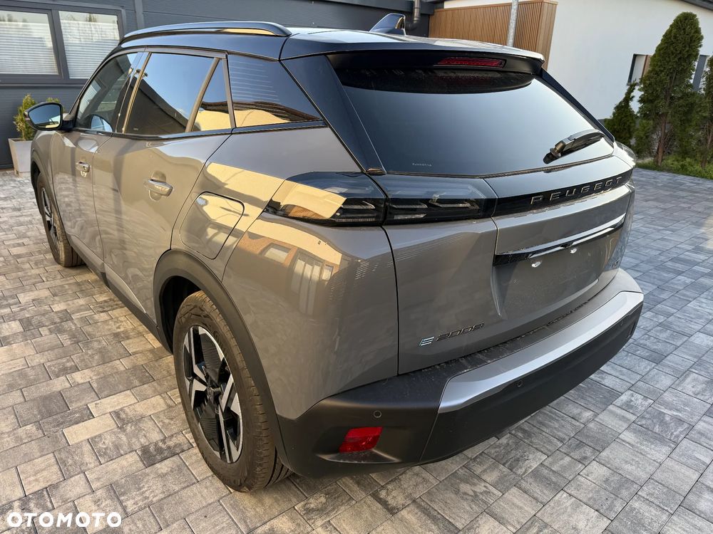 Peugeot 2008 GT+ - 9