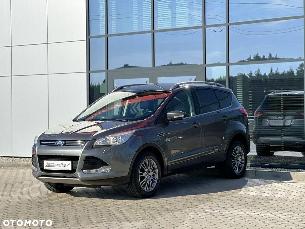 Ford Kuga 2.0 TDCi 2x4 Titanium - 4