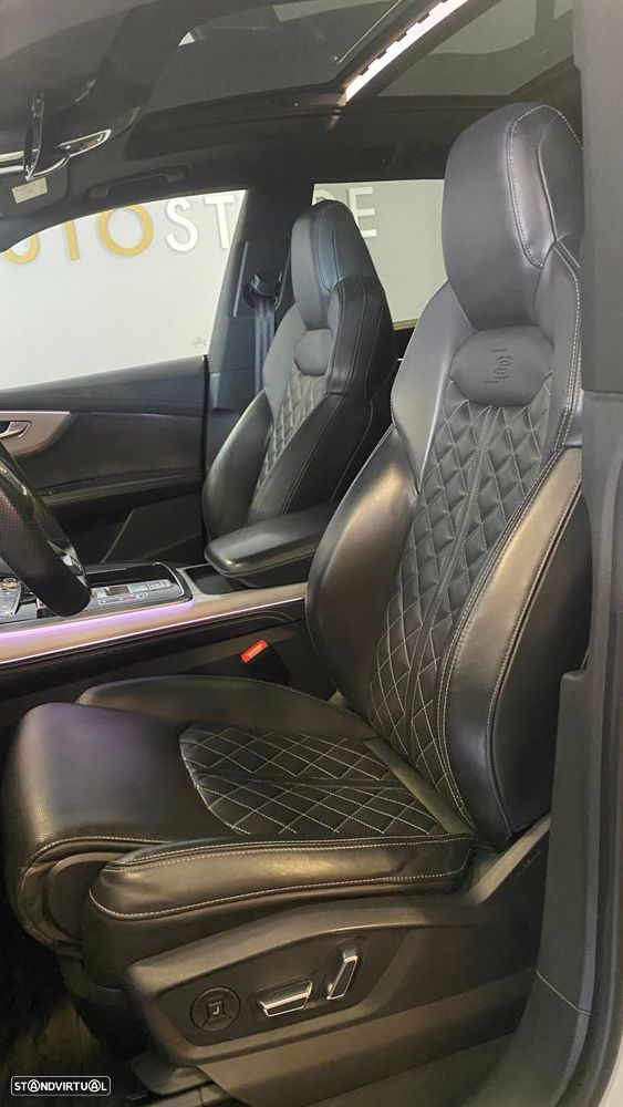 Audi Q8 3.0 TDI 50 quattro Tiptronic - 25