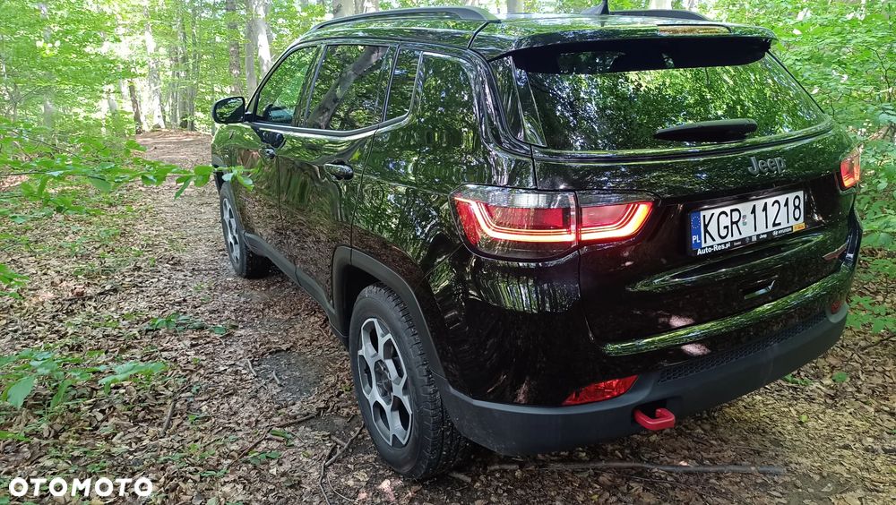 Jeep Compass - 13