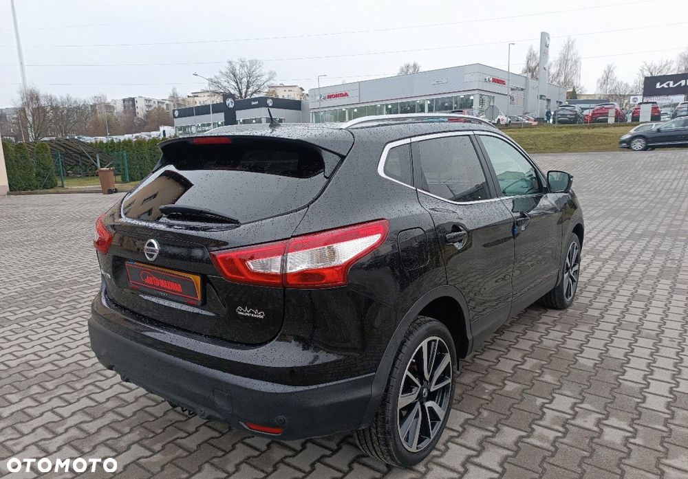 Nissan Qashqai - 12