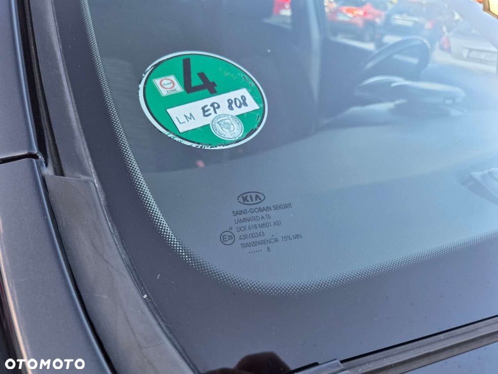 Kia Ceed - 13