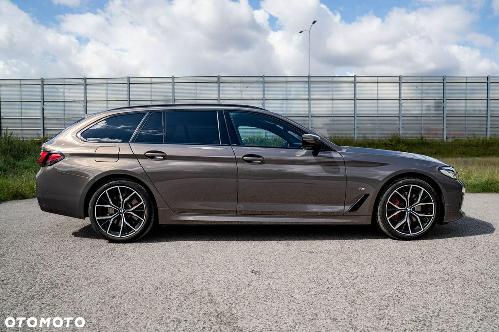 BMW Seria 5 530i xDrive mHEV M Sport sport - 10