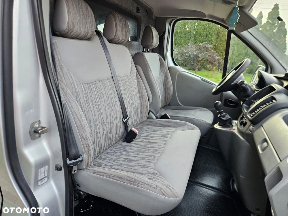 Renault Trafic - 14