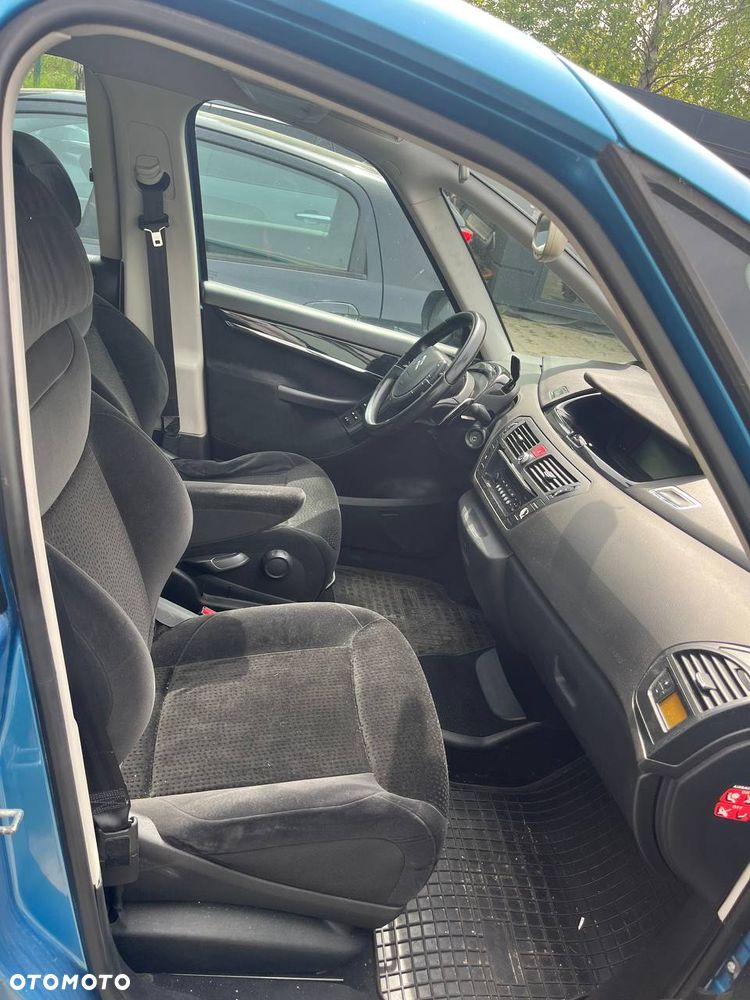 Citroën C4 Picasso - 15