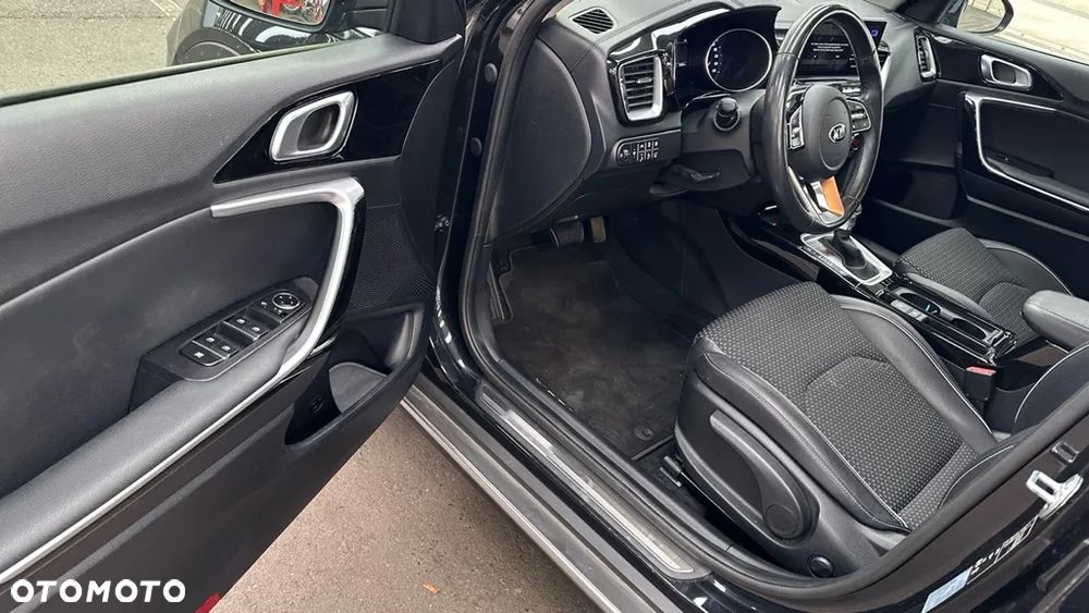 Kia XCeed - 8