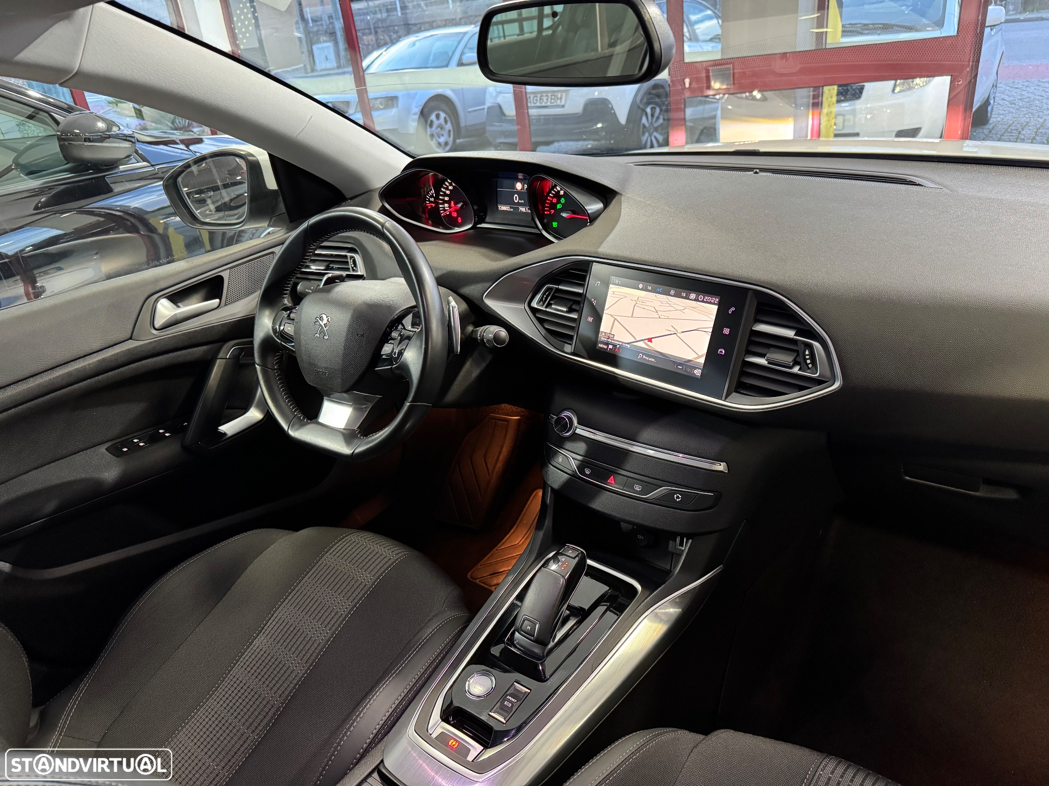 Peugeot 308 SW PureTech 130 GPF EAT8 Stop & Start Allure - 10
