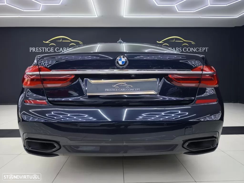 BMW 725 d Pack M - 15