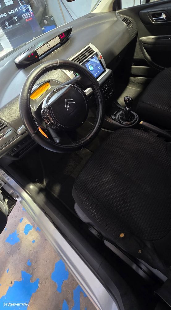 Citroën C4 1.6 HDi VTR Pack - 8