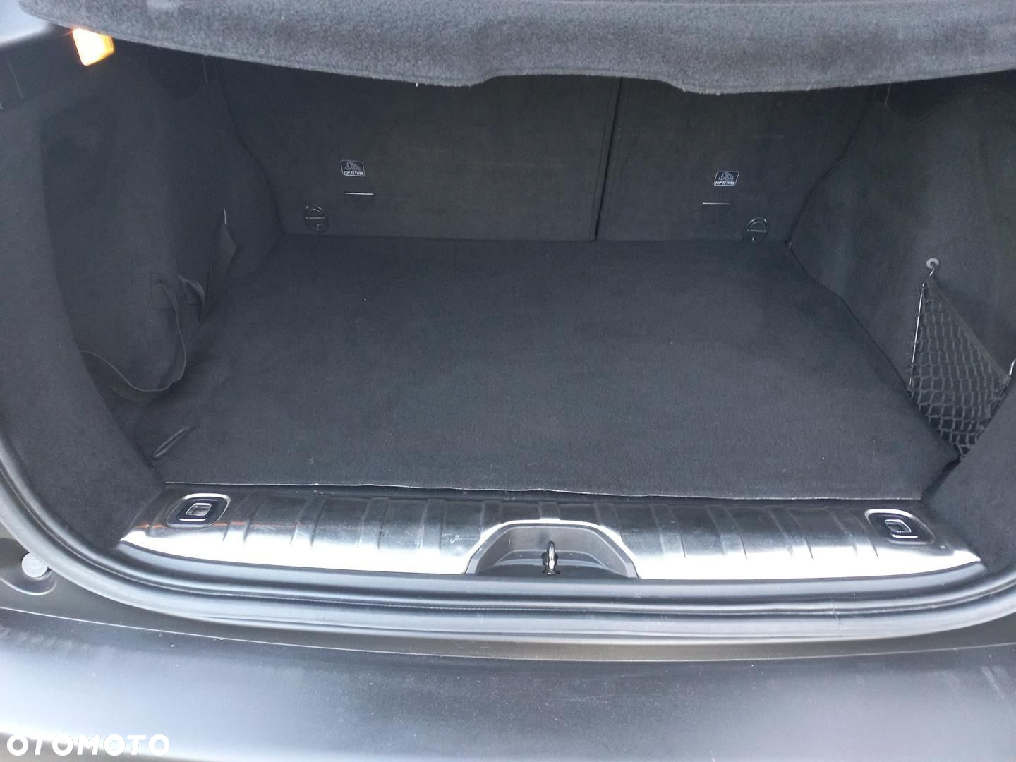Peugeot 2008 1.6 e-HDi Style S&S - 11