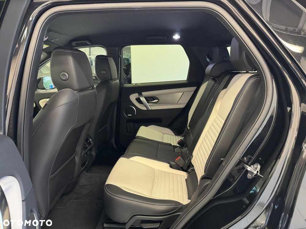 Land Rover Discovery Sport - 10