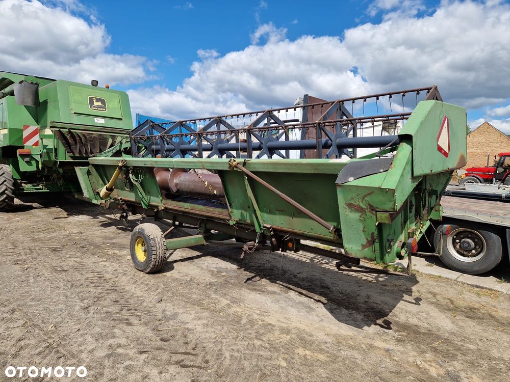 John Deere 2266 HillMaster - 3