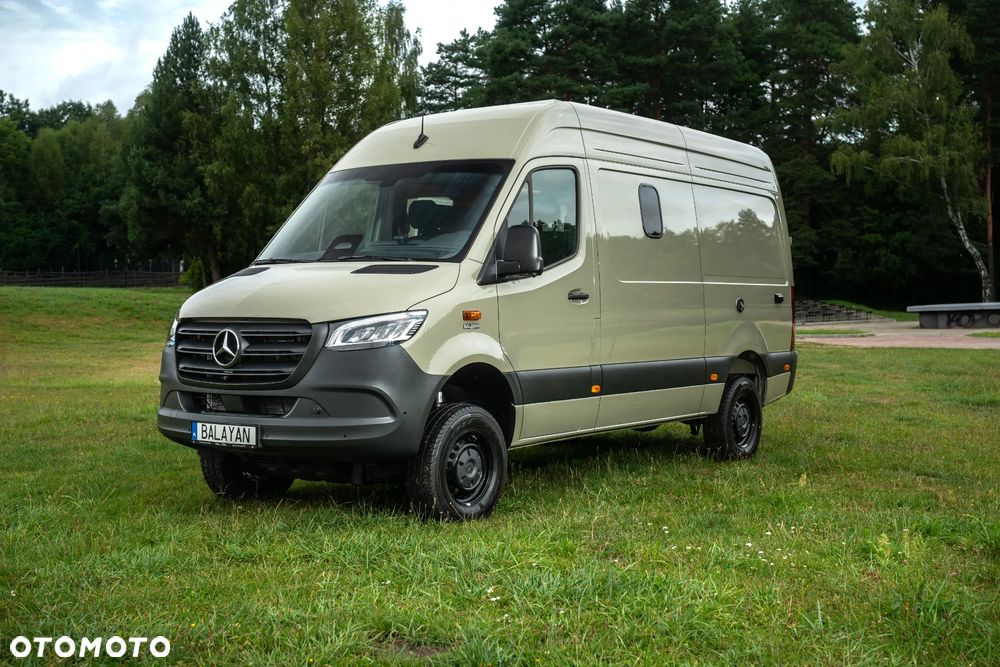 Mercedes-Benz Sprinter - 4