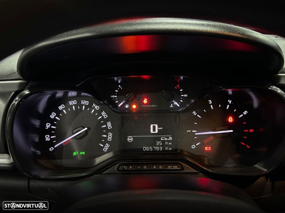 Citroën C3 1.2 PureTech Shine - 17