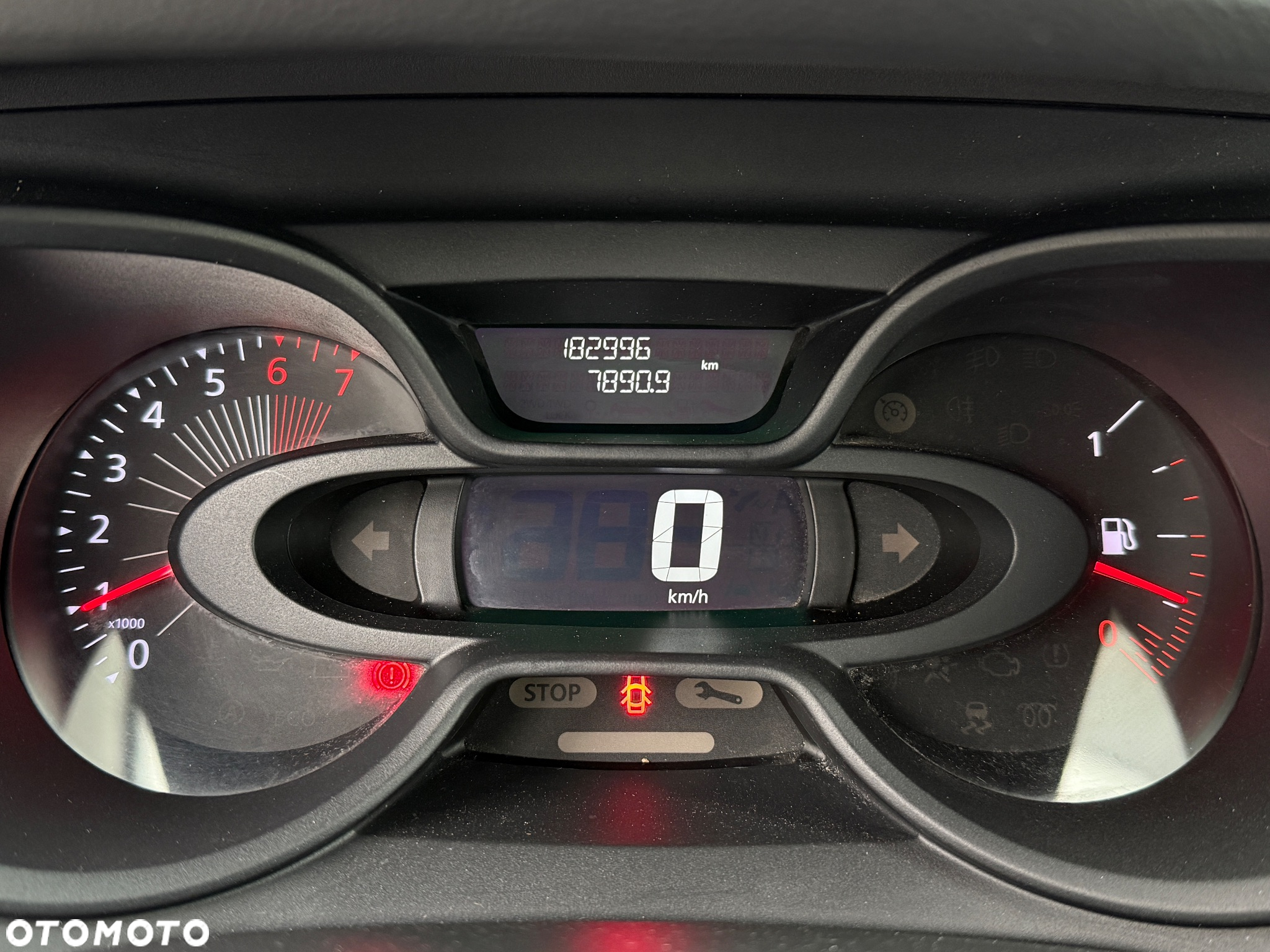 Renault Captur - 15