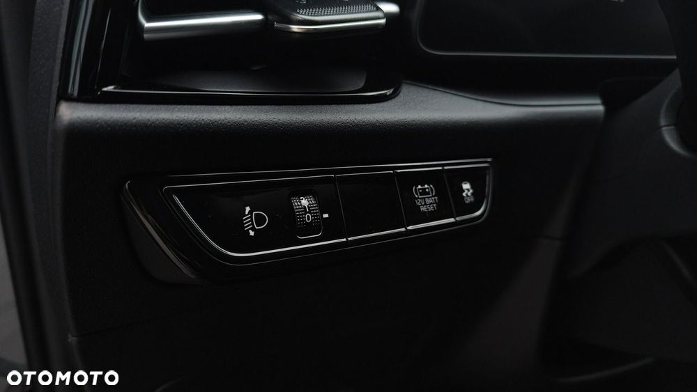 Kia Niro - 12