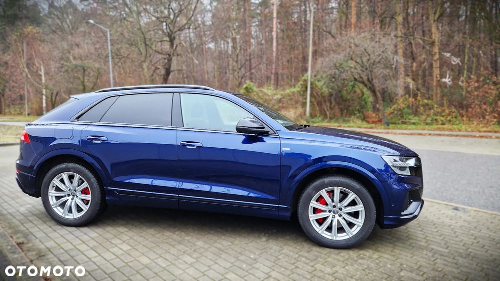 Audi Q8 - 32