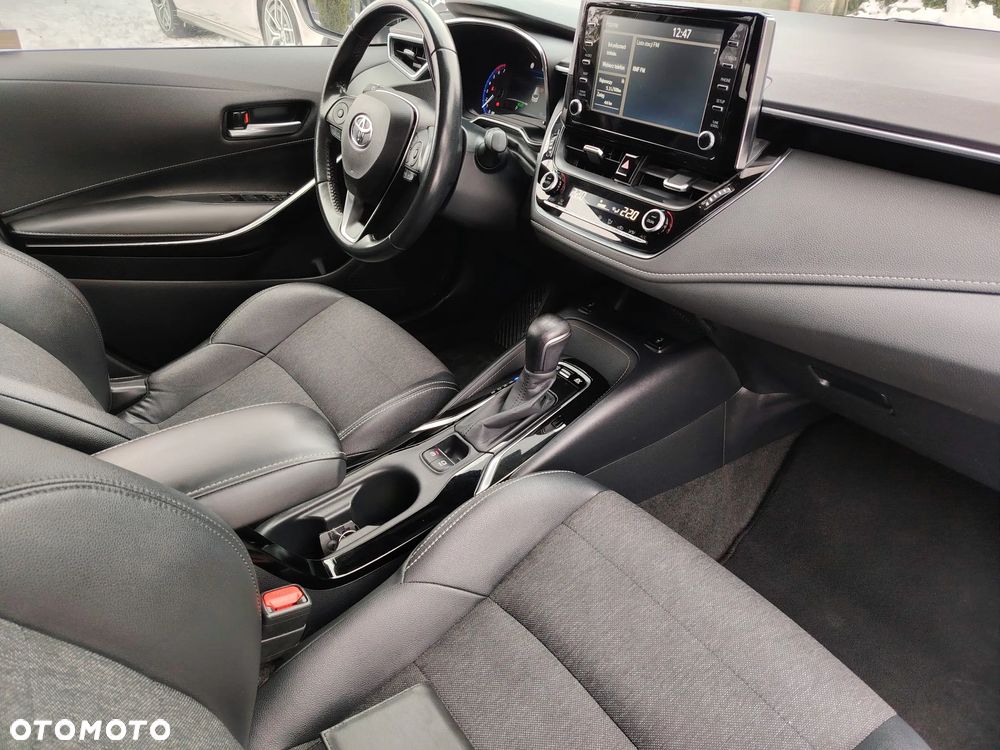 Toyota Corolla 1.8 Hybrid GPF Comfort - 23