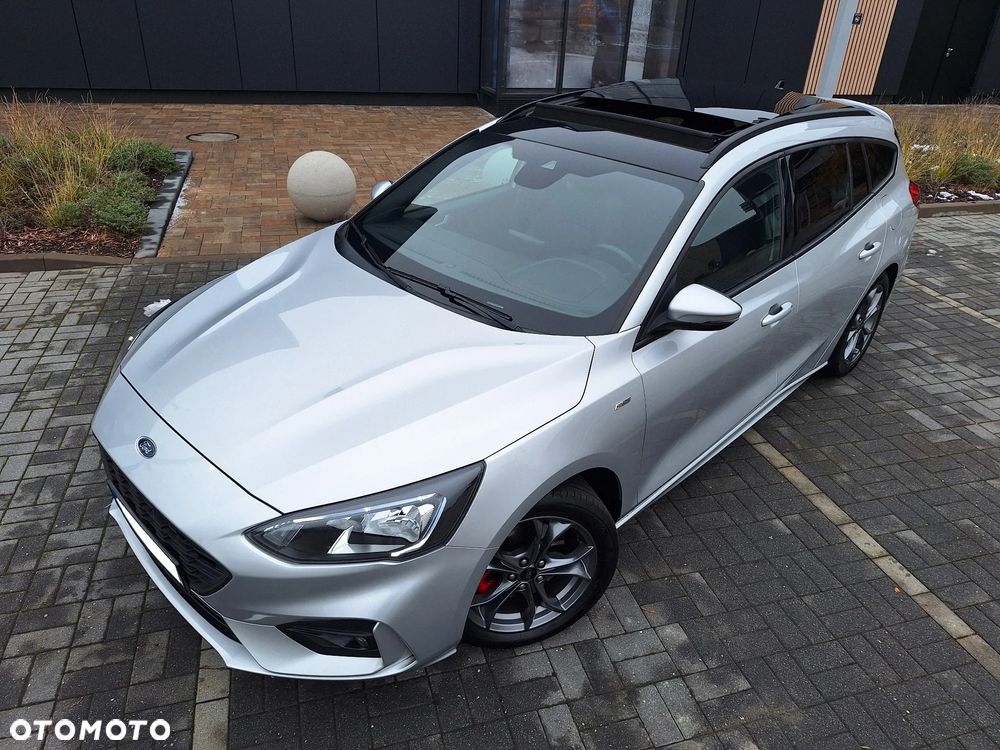 Ford Focus 1.5 EcoBoost ST-Line X - 1