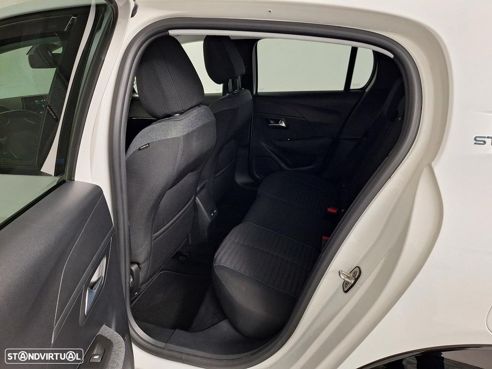 Peugeot e-208 E-Style - 12