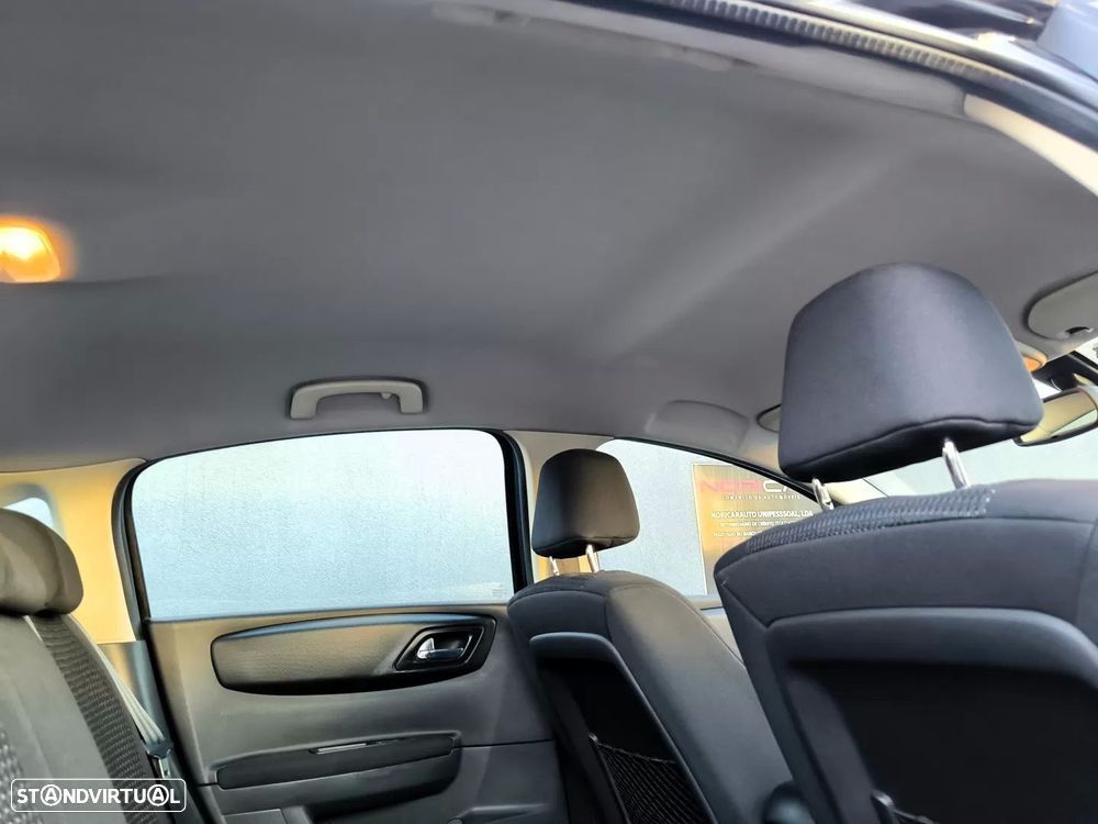 Citroën C4 1.6 HDi Business - 27