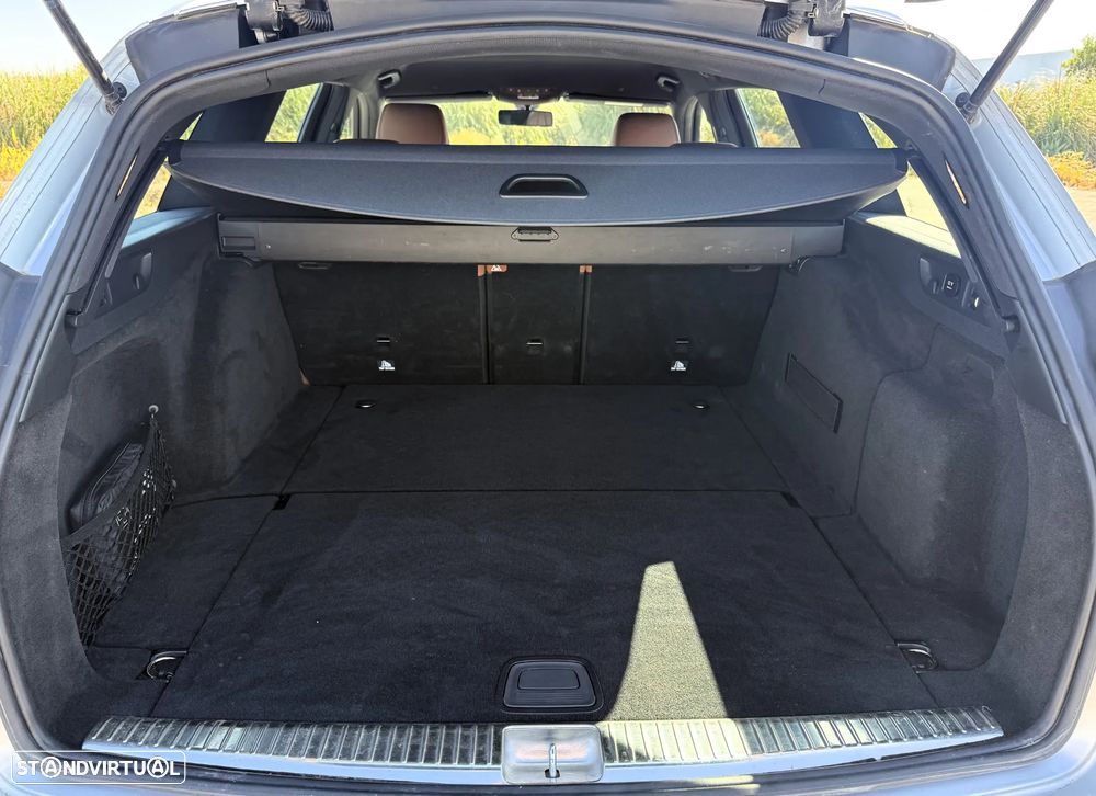 Mercedes-Benz E 220 d AMG - 15