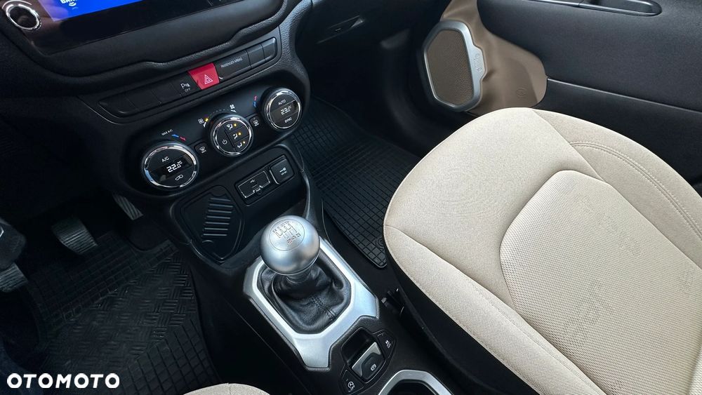 Jeep Renegade - 39