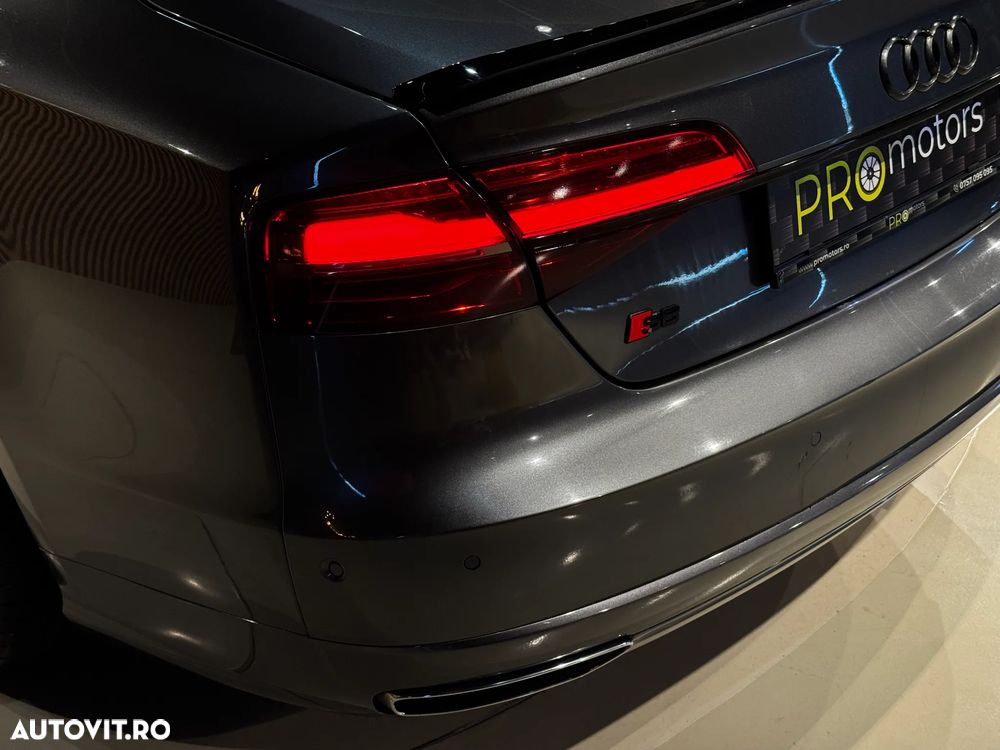 Audi A8 4.2 TDI Quattro Tiptronic - 11